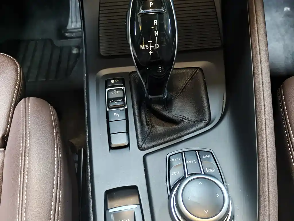BMW X1 — миниатюра 8