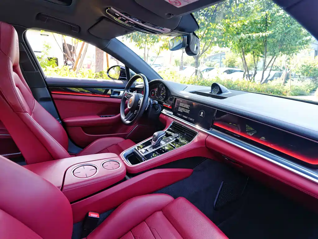 Porsche Panamera E-Hybrid 2023 — фото 10