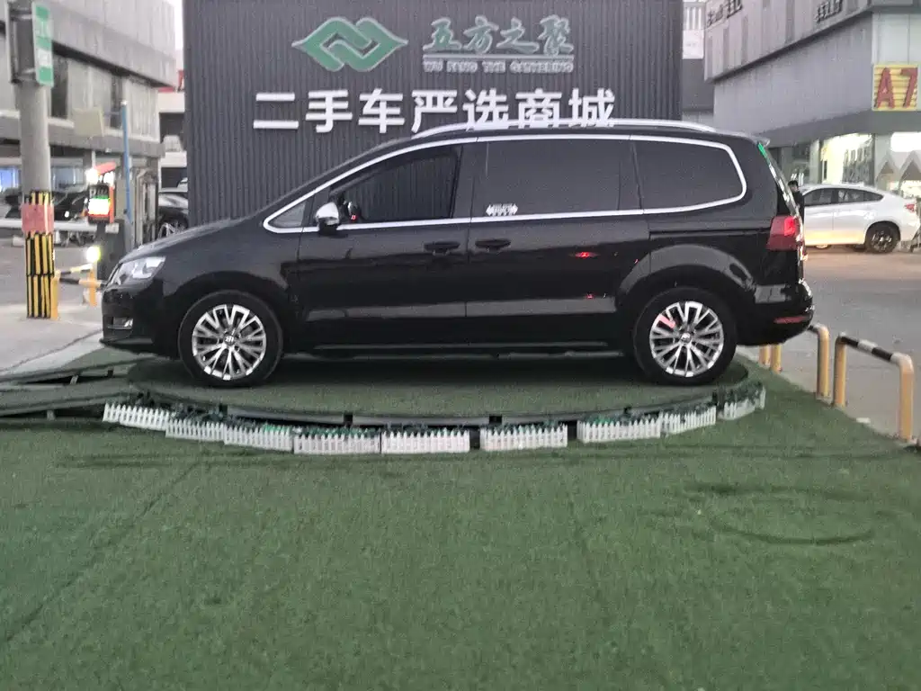 Volkswagen Sharan — миниатюра 3