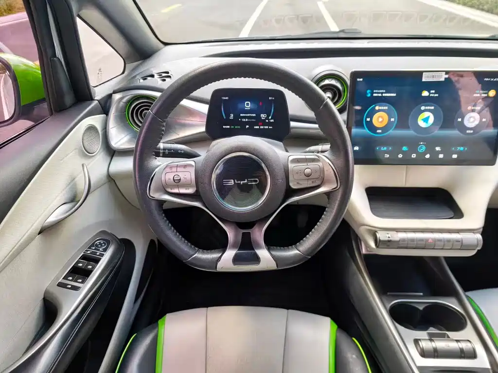 BYD Dolphin — миниатюра 8