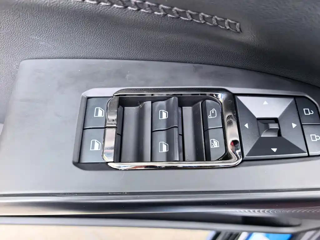 Ford Evos — миниатюра 19