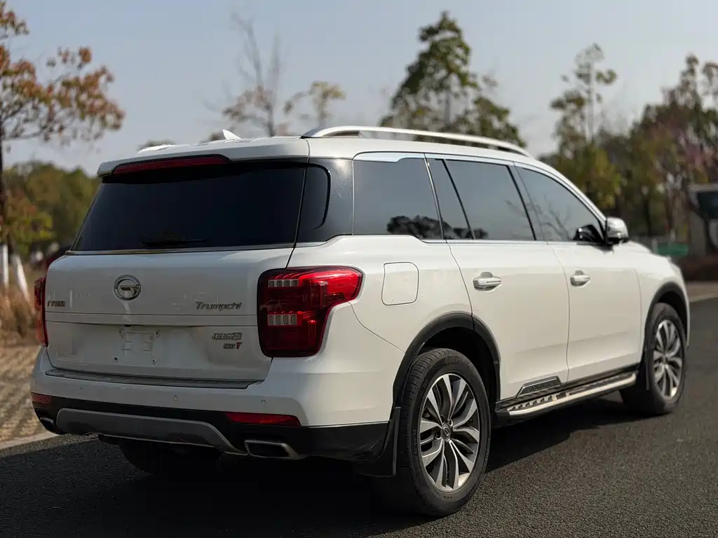 GAC TRUMPCHI GS8