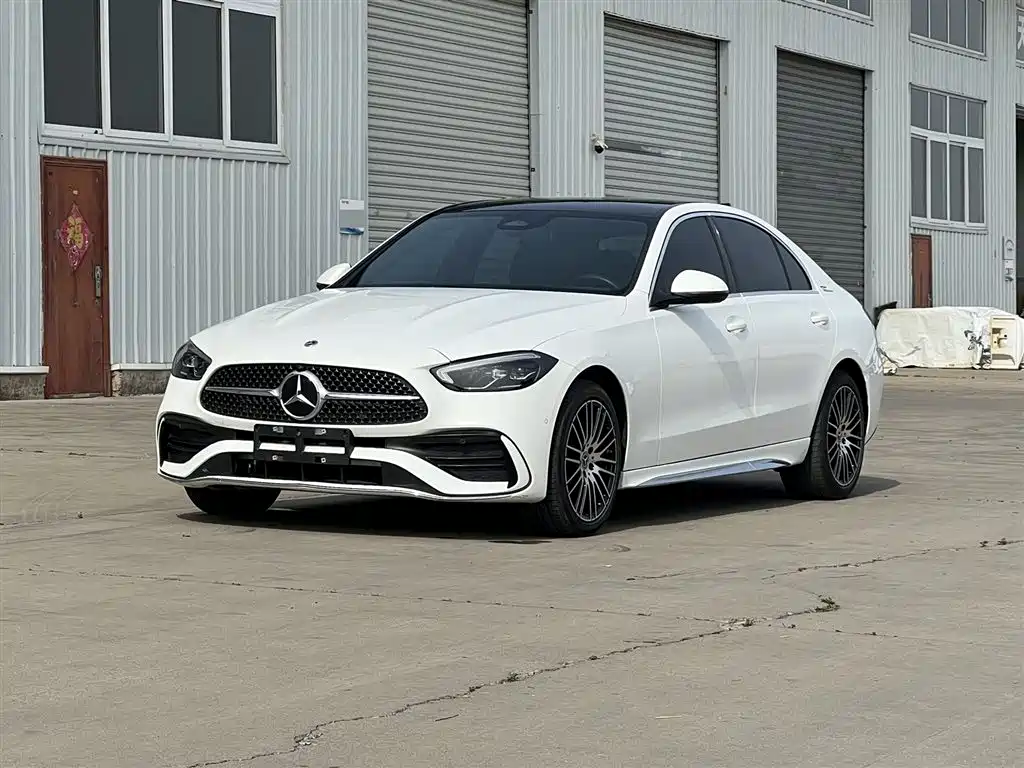 Mercedes-Benz C-Class 2022