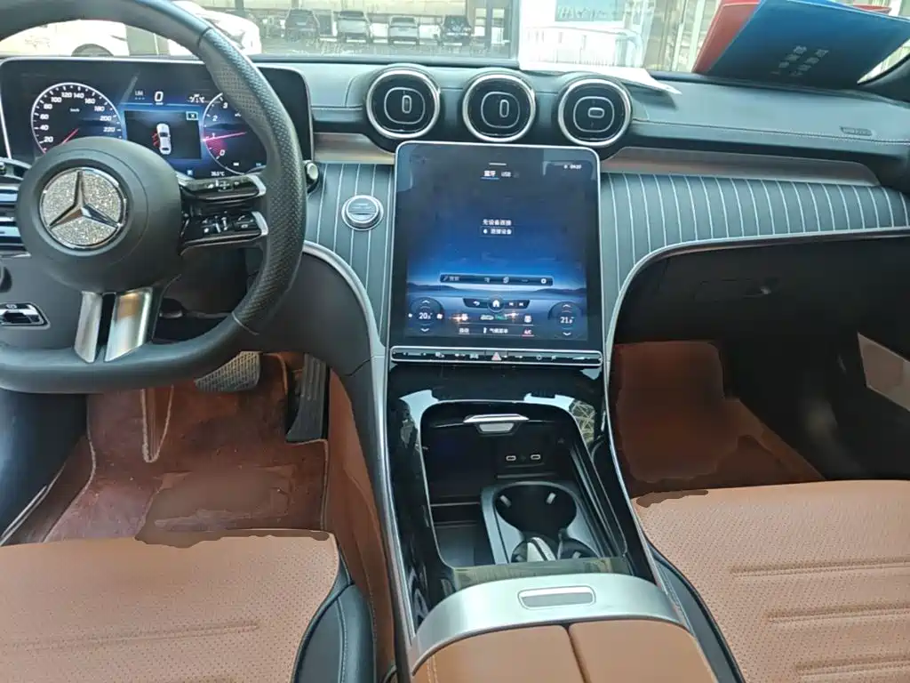 Mercedes-Benz C-Class — миниатюра 10
