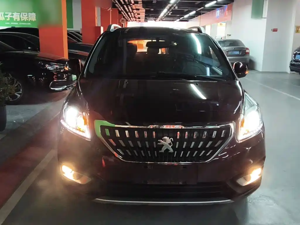 Peugeot 3008 — миниатюра 3