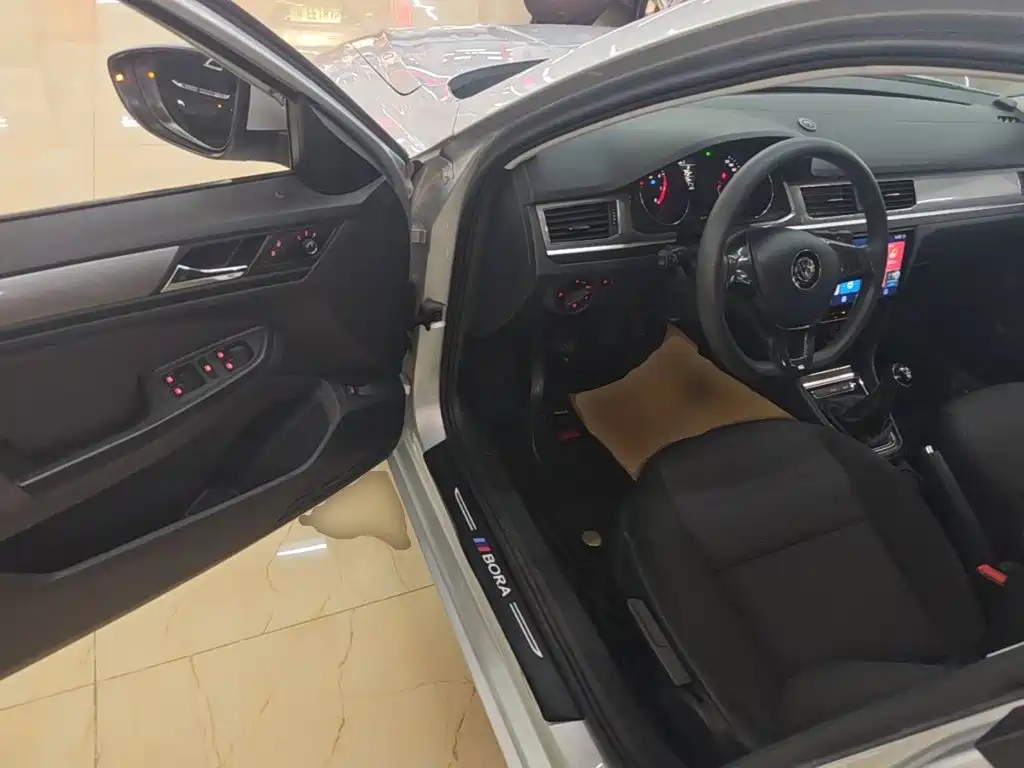 Volkswagen Bora — миниатюра 16