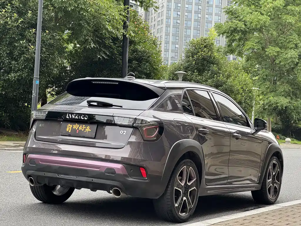 Lynk & Co 02 — миниатюра 21