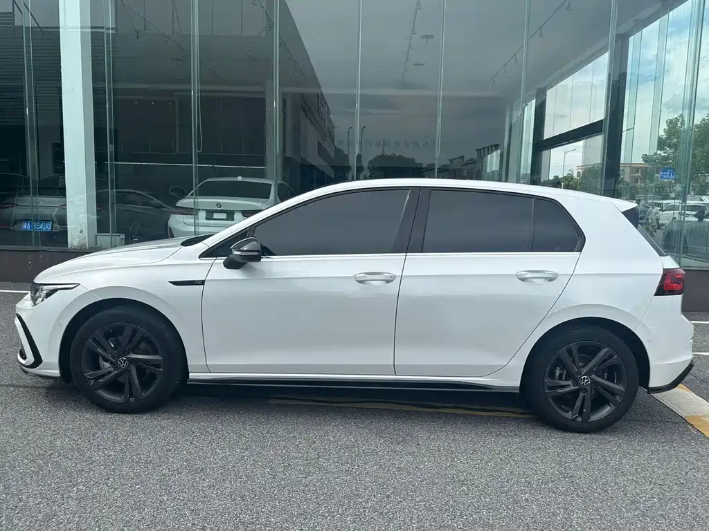 Volkswagen Golf — миниатюра 13