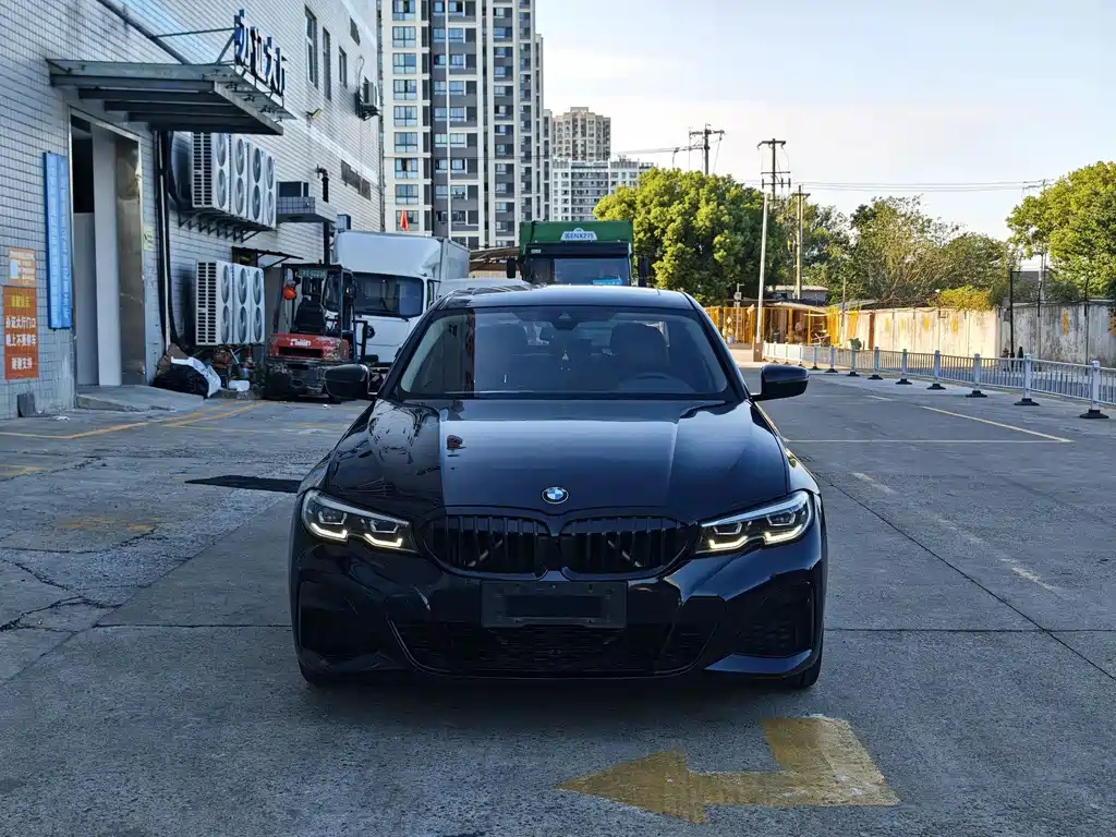 BMW 3 Series — миниатюра 2