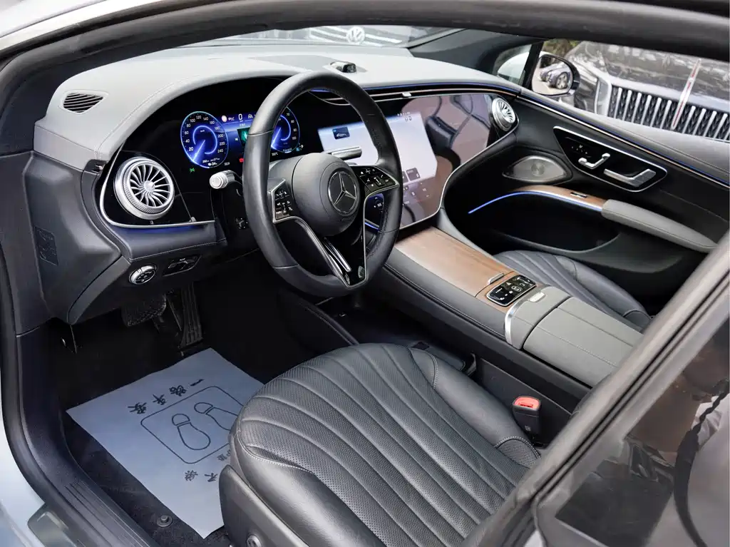 Mercedes-Benz EQS — миниатюра 11