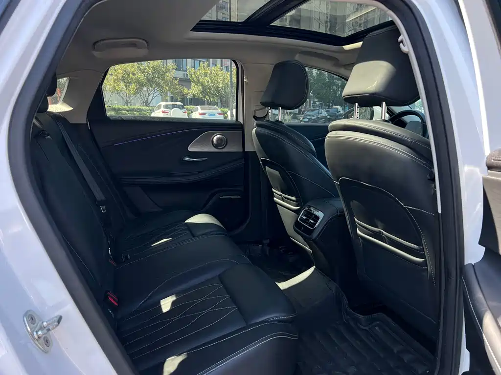 Chery Arrizo 8 — миниатюра 25