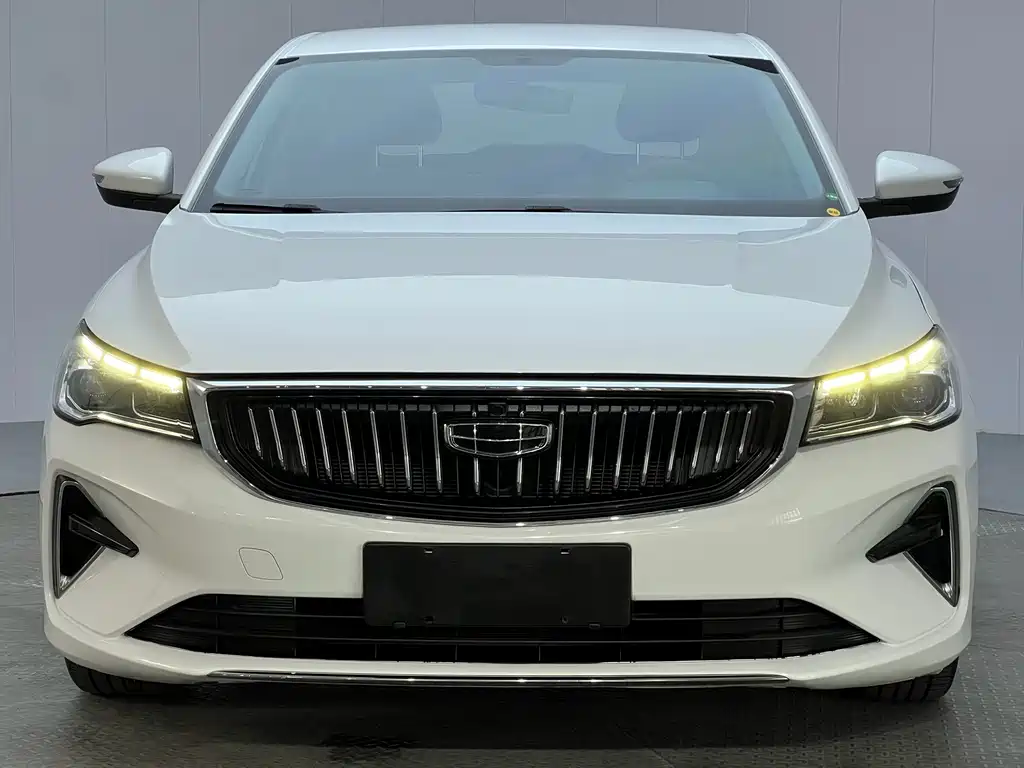 Geely Emgrand — миниатюра 2