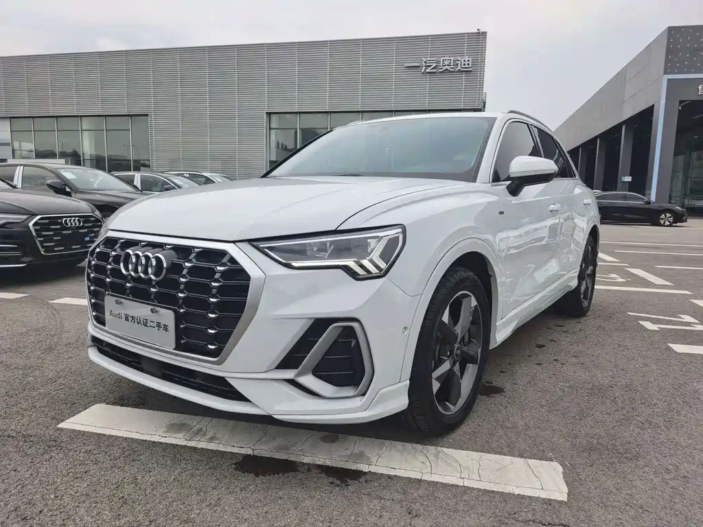 Audi Q3 — миниатюра 2