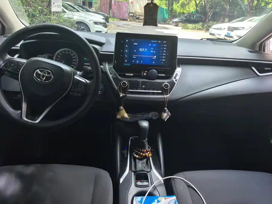 Toyota Corolla — миниатюра 12