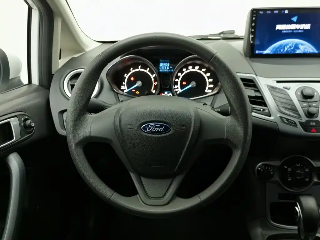 Ford Fiesta — миниатюра 11