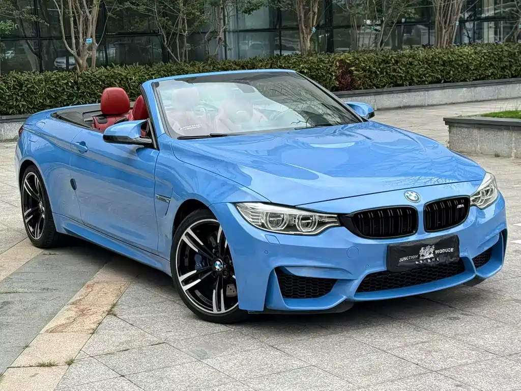 BMW M4 2015