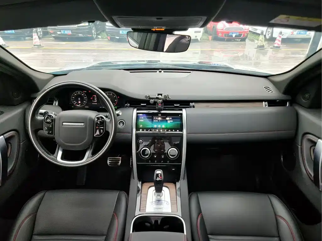 Land Rover Discovery Sport — миниатюра 5