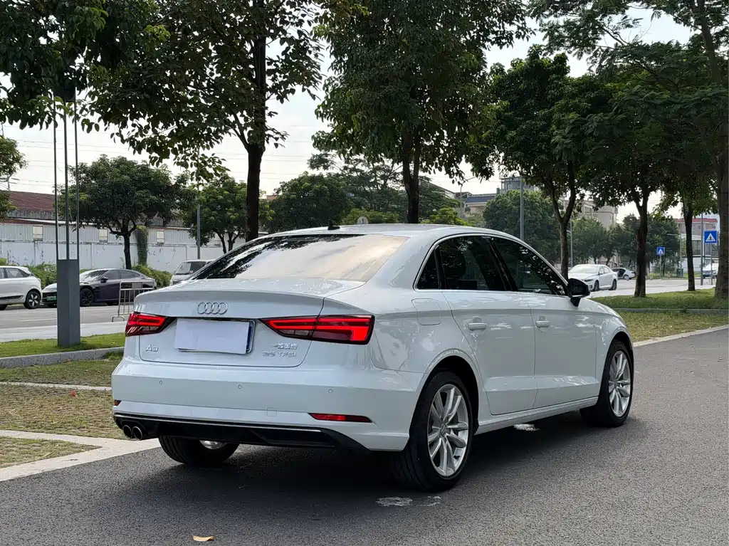 Audi A3 — миниатюра 8