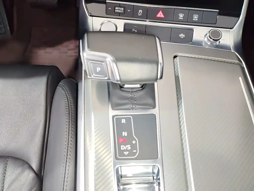 Audi A6L — миниатюра 14