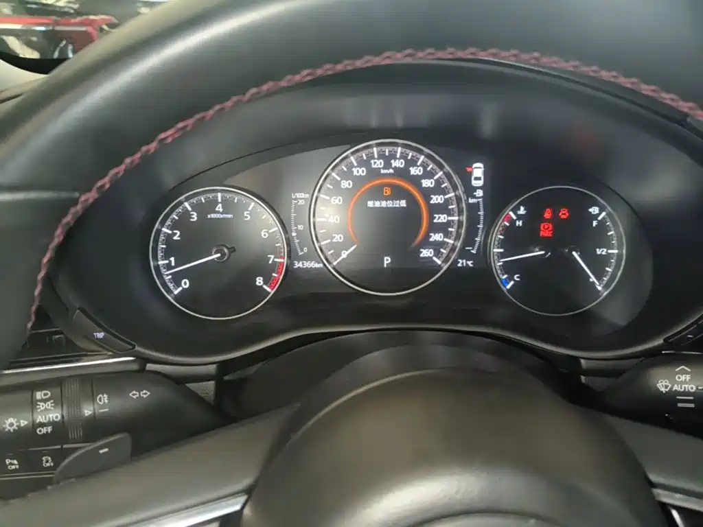 Mazda 3 Axela — миниатюра 12