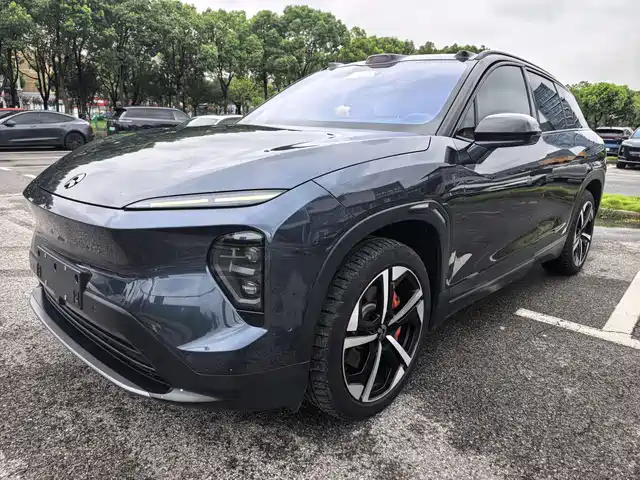 NIO ES7