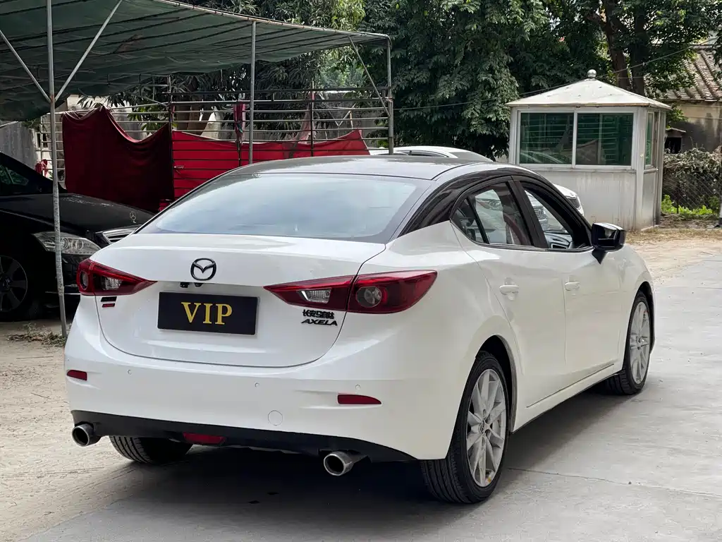 MAZDA 3 ANGKESAILA