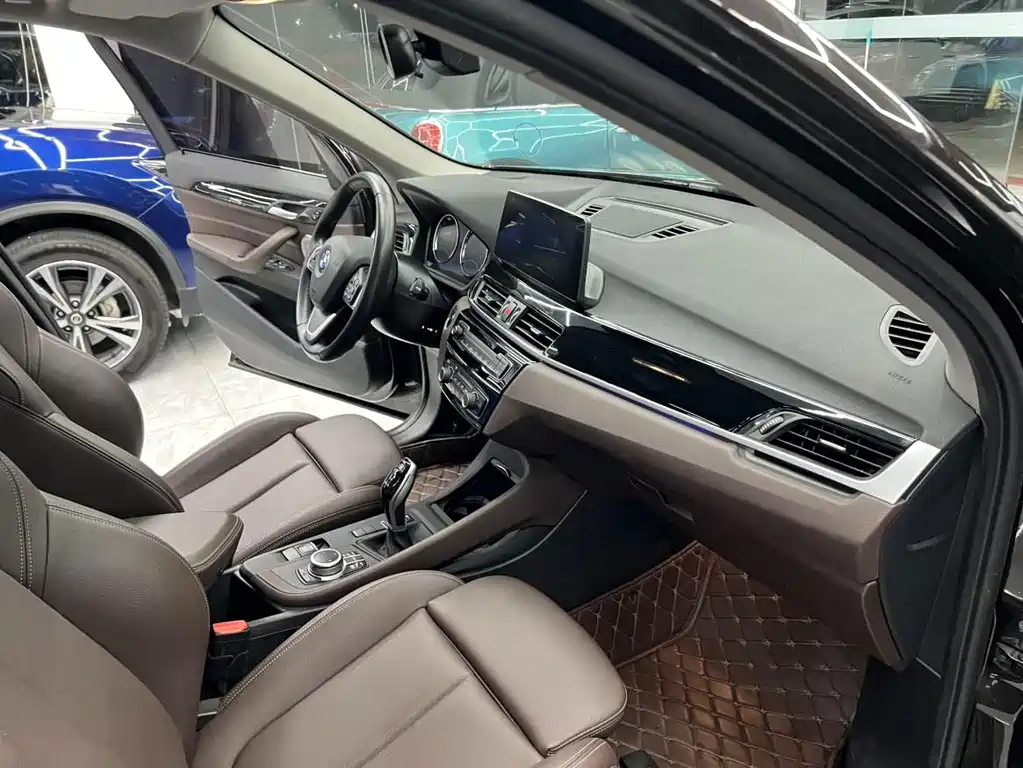 BMW X1 — миниатюра 16
