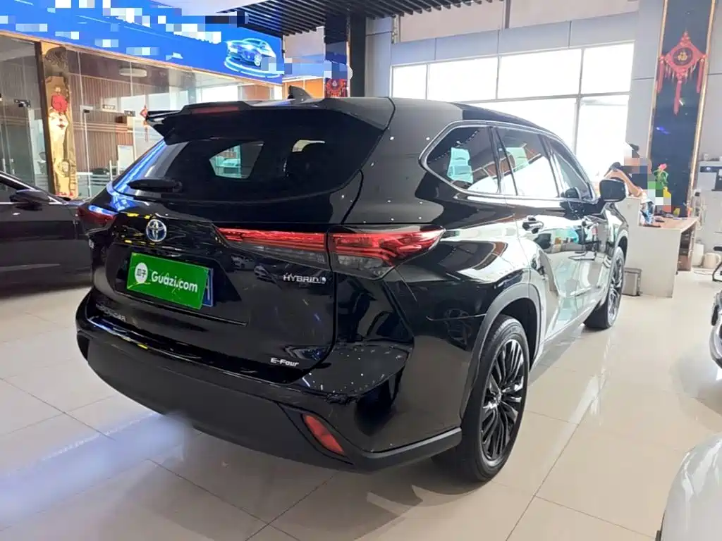 Toyota Highlander — миниатюра 7
