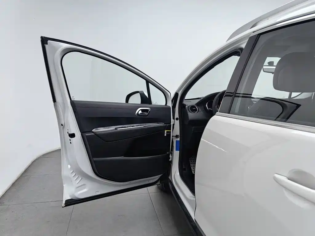 Peugeot 3008 — миниатюра 8