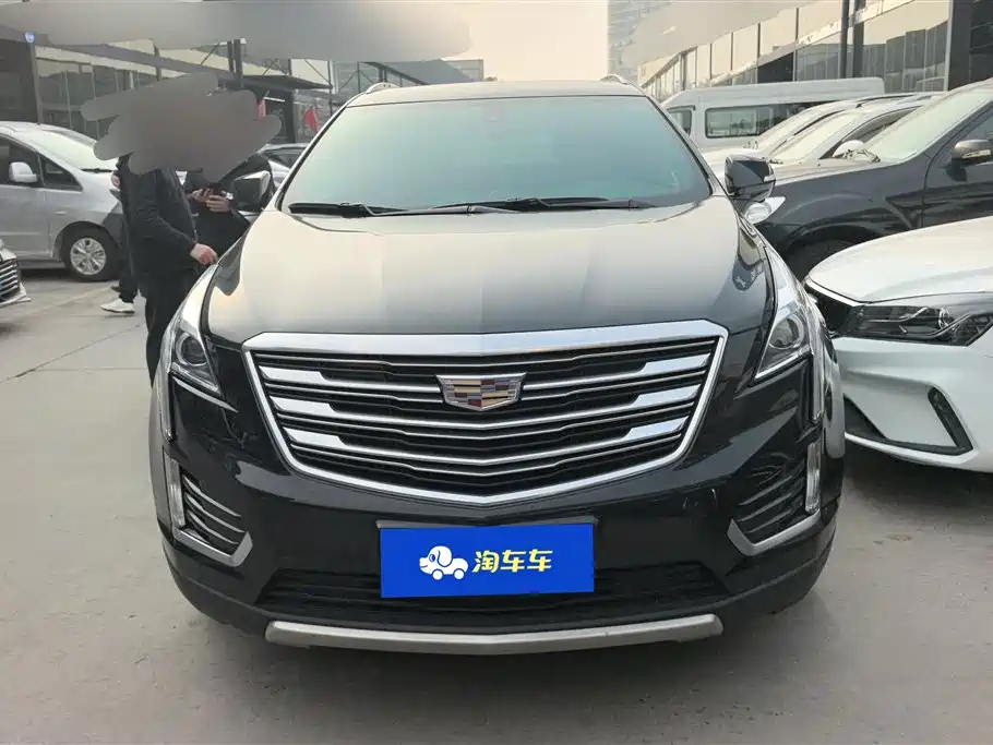 CADILLAC XT5