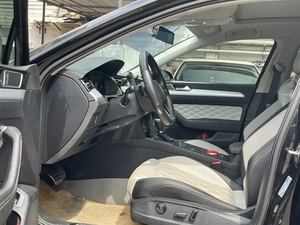 Volkswagen Magotan — миниатюра 6