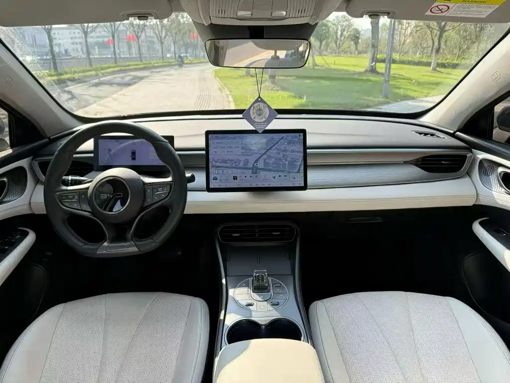 BYD Seal 05 DM-i — миниатюра 6