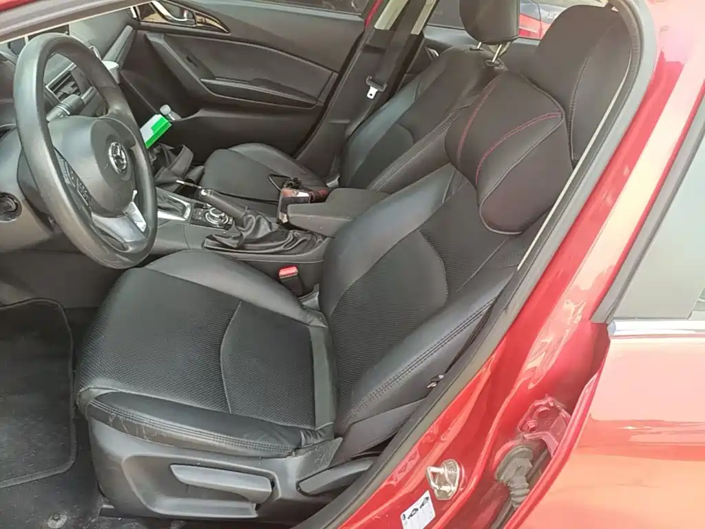 Mazda 3 Axela — миниатюра 15