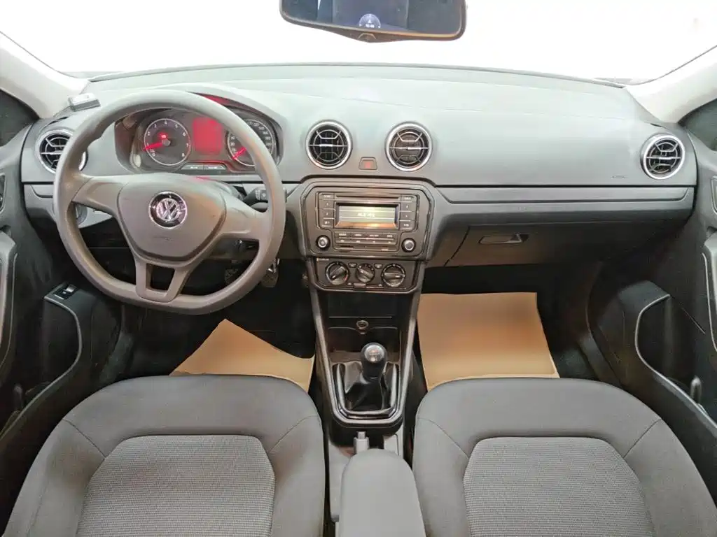 Volkswagen Jetta — миниатюра 10
