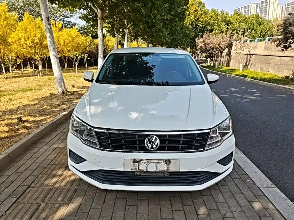 Volkswagen Jetta — миниатюра 3