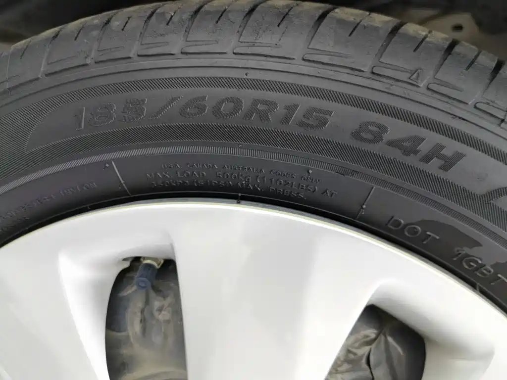 Toyota Yaris L — миниатюра 24