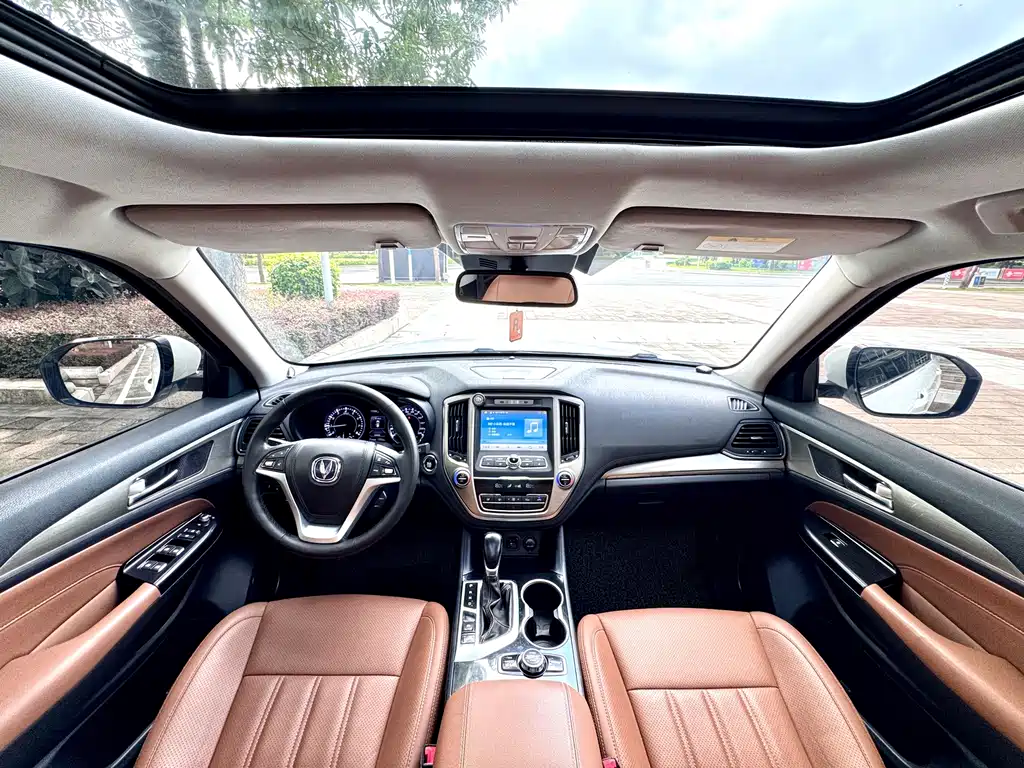 Changan CS95 — миниатюра 7