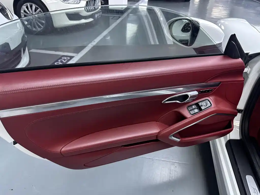 Porsche 718 — миниатюра 5