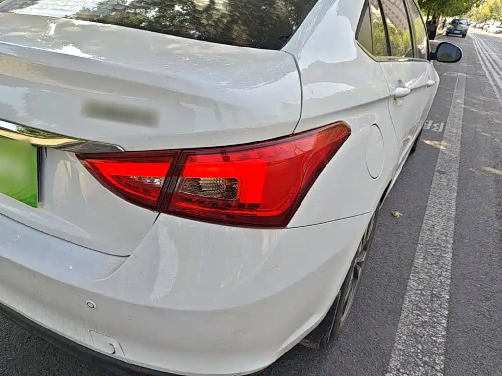 Chery Arrizo 5 — миниатюра 8