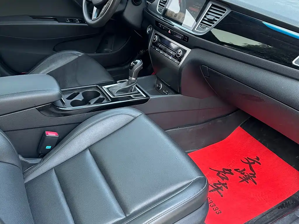 Hyundai Mistra — миниатюра 5