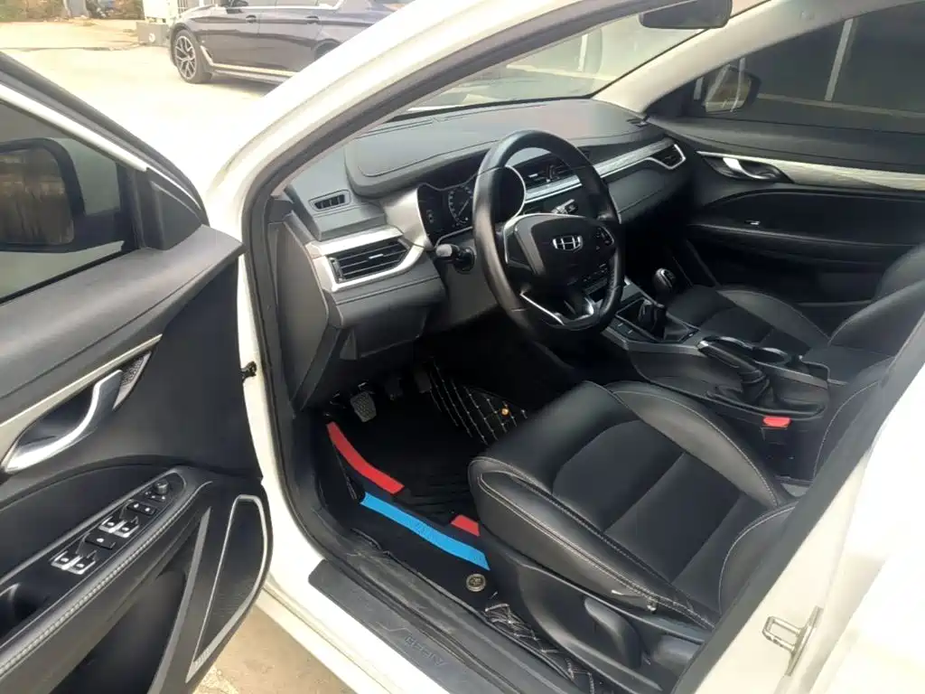 Geely Emgrand — миниатюра 16