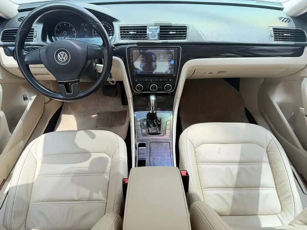Volkswagen Passat — миниатюра 11