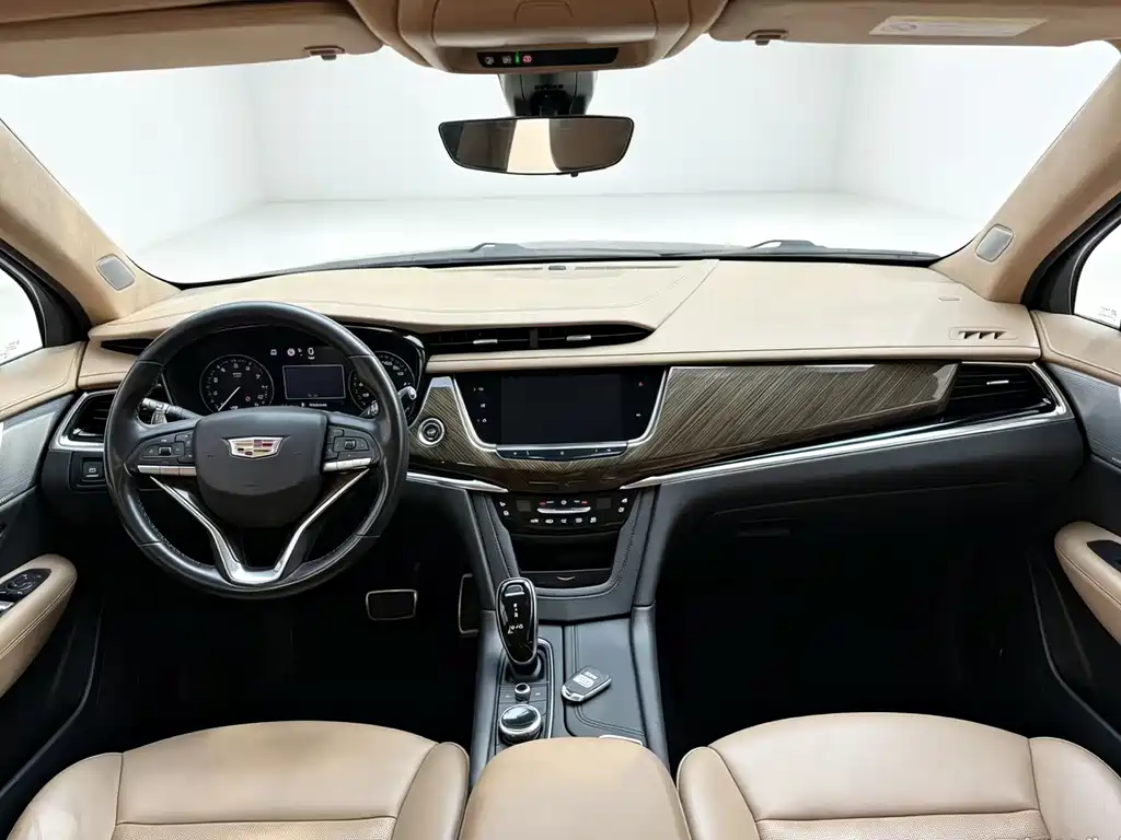 Cadillac XT6 — миниатюра 5