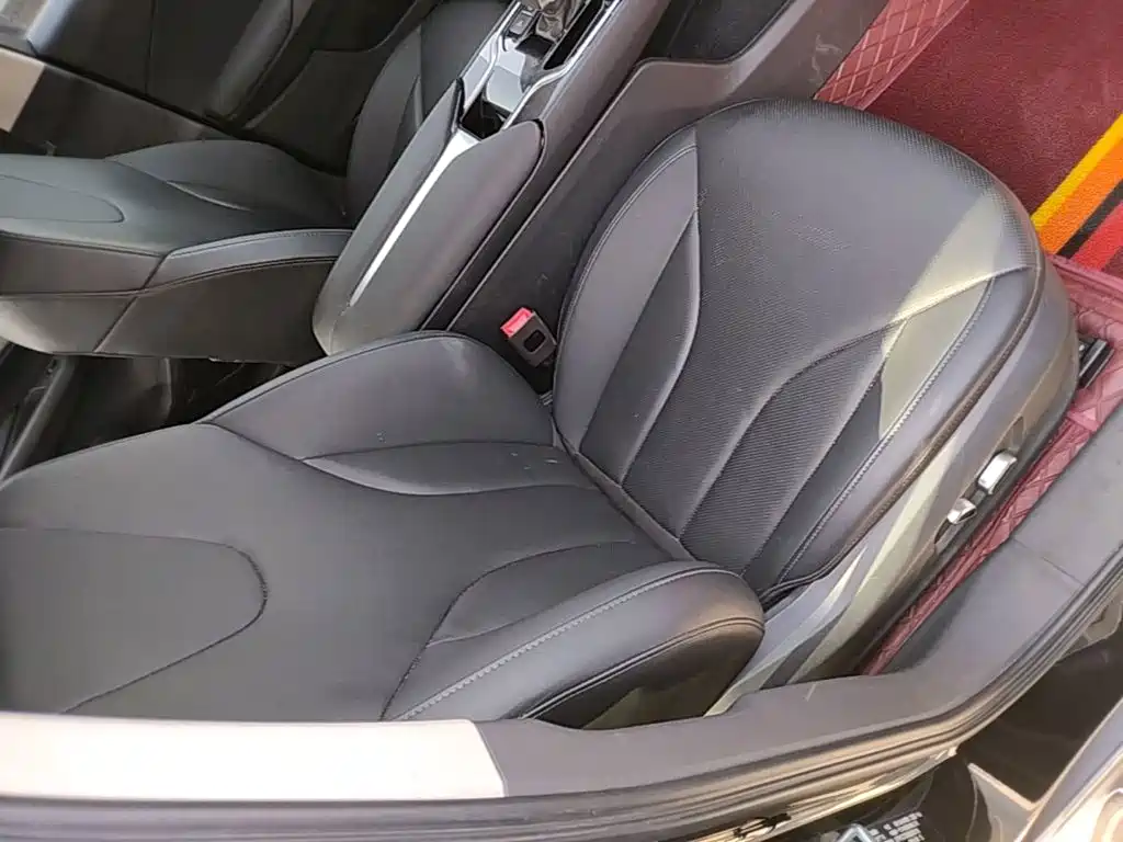 Hongqi Hongqi E-QM5 — миниатюра 25