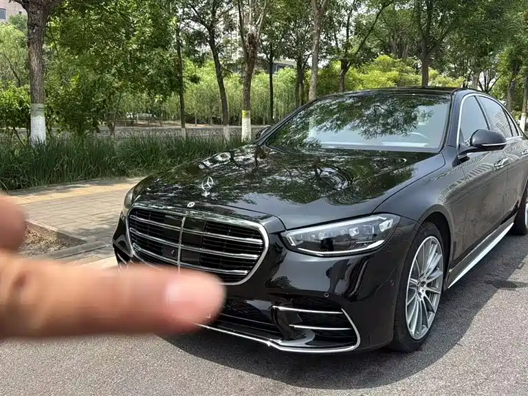Mercedes-Benz S-Class 2022