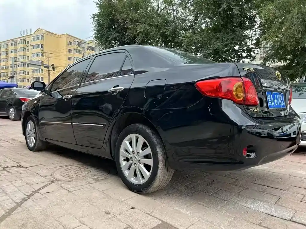 Toyota Corolla — миниатюра 5