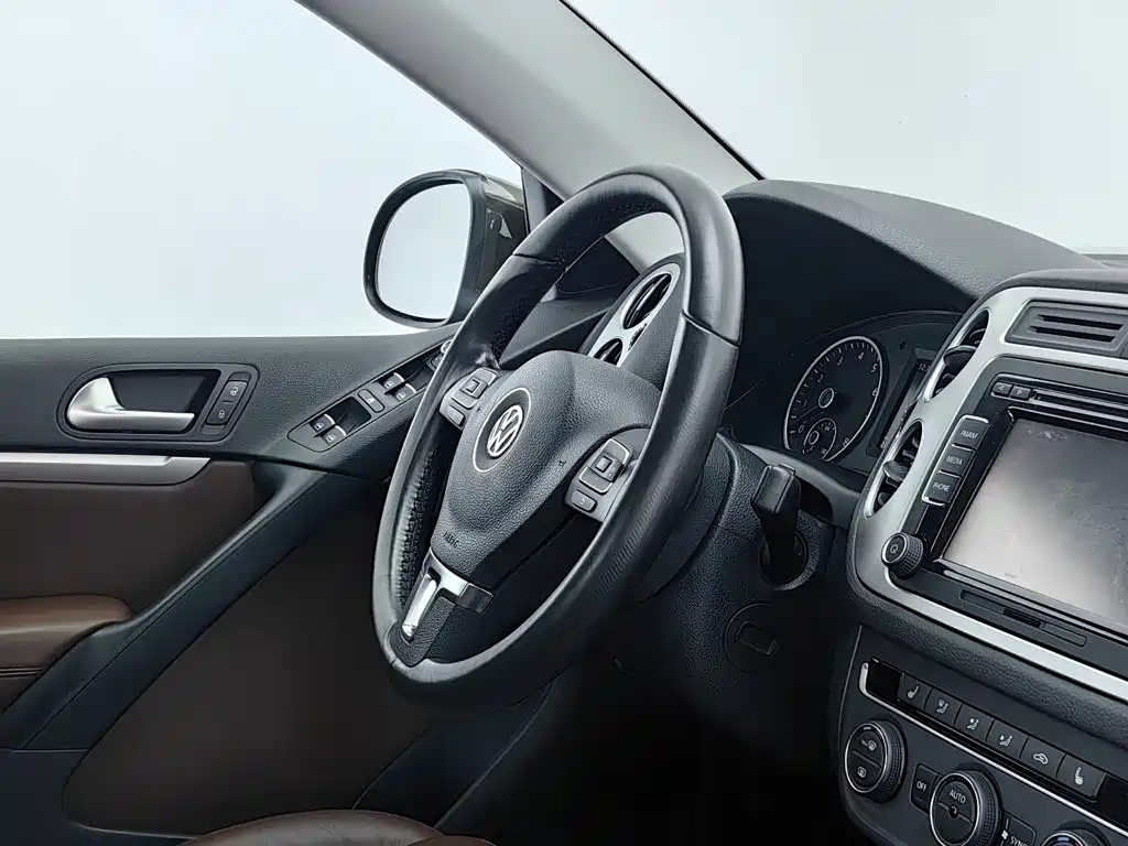 Volkswagen Tiguan — миниатюра 22
