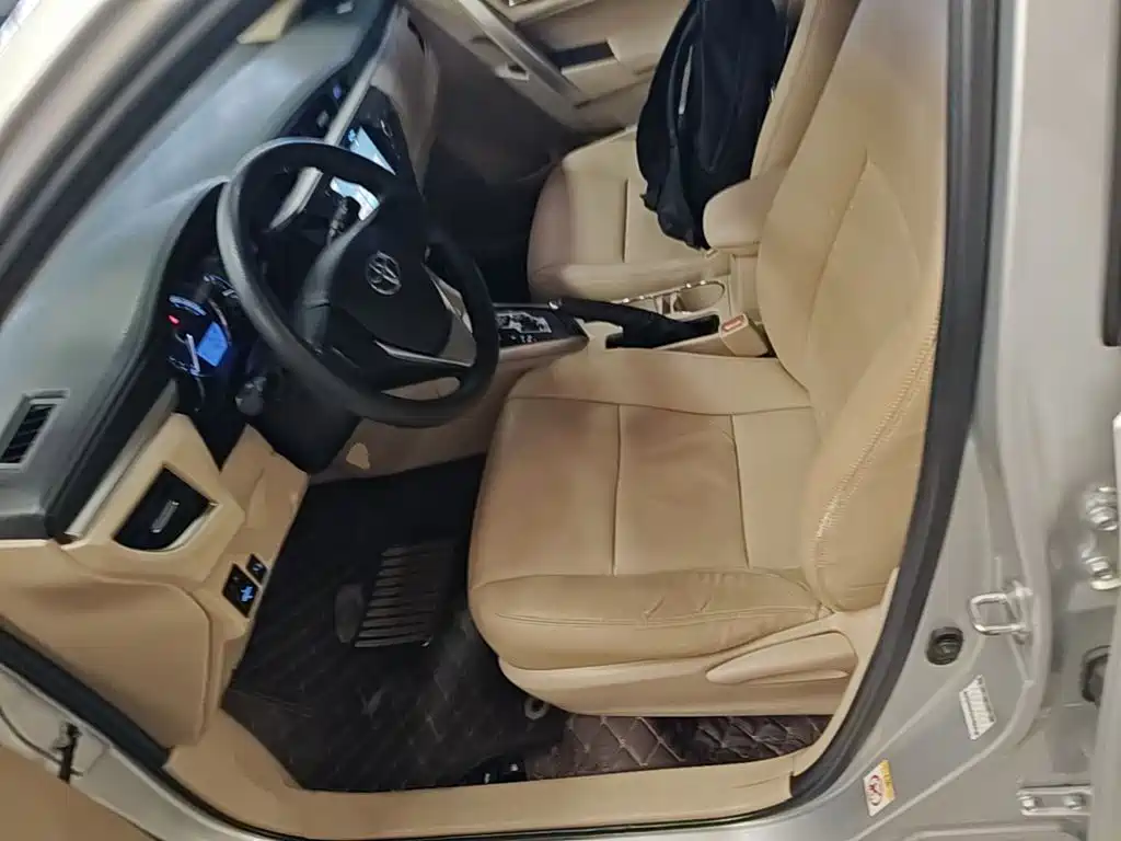 Toyota Corolla — миниатюра 15