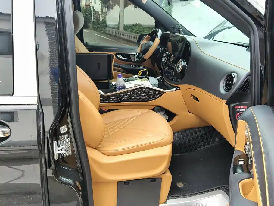 Mercedes-Benz Vito — миниатюра 8