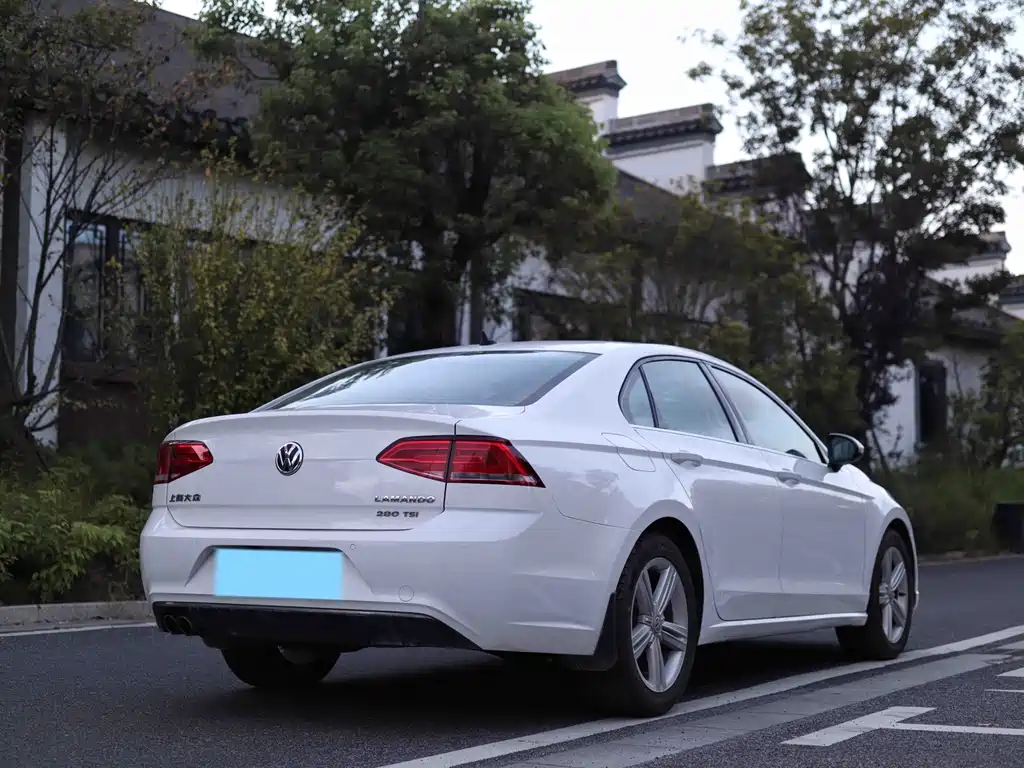 Volkswagen Lamando — миниатюра 4